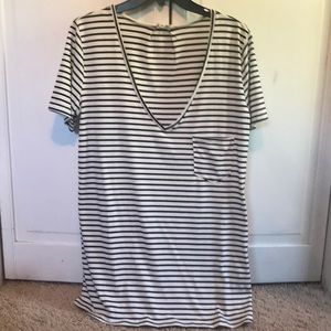 NWOT boutique purchase. POL T-shirt